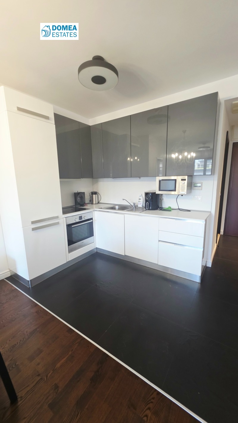 Под наем 3-СТАЕН, град София, Изток • 1300 € • 52437383 1 — Holmes.bg Под наем 3-СТАЕН, град София, Изток • 1300 € • 52437383 1