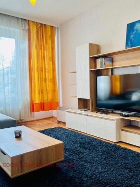 Обява Дава под наем 4-СТАЕН,град София, Младост 1