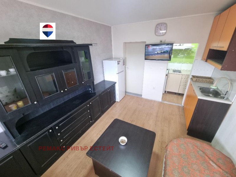 Под наем 1-СТАЕН, град Русе, Дружба 3 • 130 € / 254.26 лв. • 91976690 1 — Holmes.bg Под наем 1-СТАЕН, град Русе, Дружба 3 • 130 € / 254.26 лв. • 91976690 1