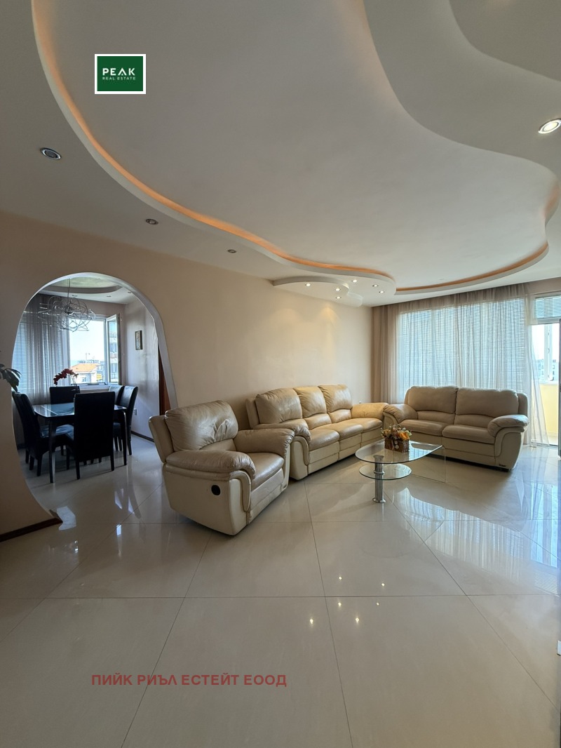 Под наем 3-СТАЕН, град София, Център • 1100 € • 90964492 1 — Holmes.bg Под наем 3-СТАЕН, град София, Център • 1100 € • 90964492 1