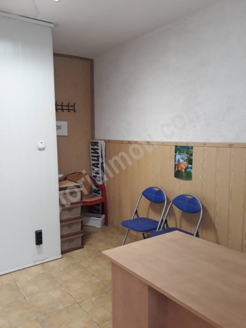 Под наем ОФИС, град Велико Търново, Център • 120 € • 56737268 1 — Holmes.bg Под наем ОФИС, град Велико Търново, Център • 120 € • 56737268 1