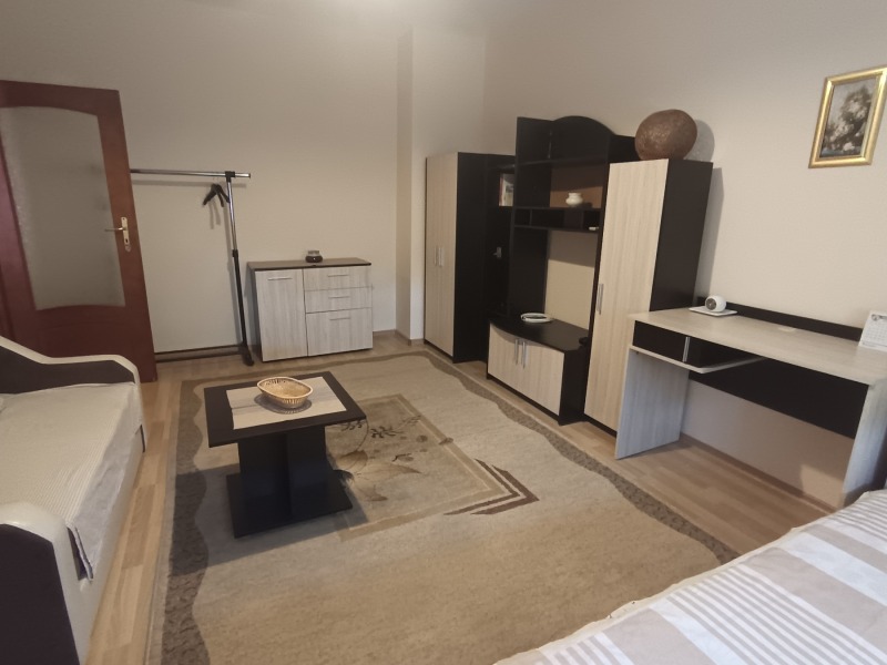 Под наем 2-СТАЕН, град Благоевград, Запад • 300 € / 586.75 лв. • 49179445 1 — Holmes.bg Под наем 2-СТАЕН, град Благоевград, Запад • 300 € / 586.75 лв. • 49179445 1