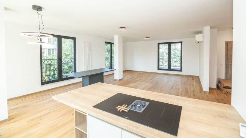 Под наем 4-СТАЕН, град София, Изток • 1999 € / 3909.70 лв. • 93870013 1 — Holmes.bg Под наем 4-СТАЕН, град София, Изток • 1999 € / 3909.70 лв. • 93870013 1