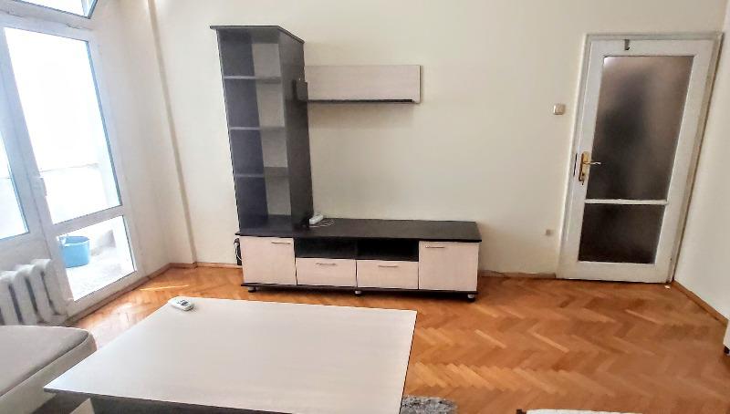 Под наем 1-СТАЕН, град София, Зона Б-5 • 430 € / 841.01 лв. • 54463819 1 — Holmes.bg Под наем 1-СТАЕН, град София, Зона Б-5 • 430 € / 841.01 лв. • 54463819 1