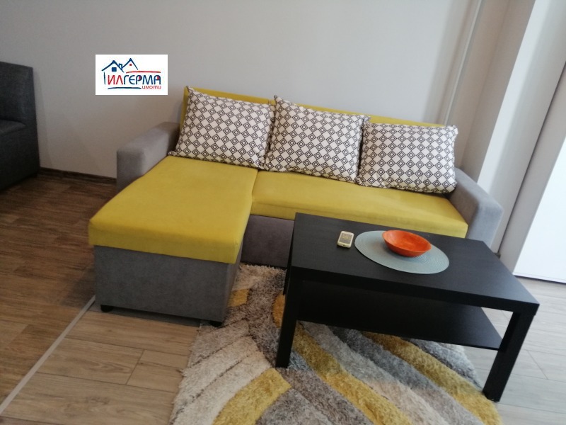 Под наем 2-СТАЕН, град София, Надежда 3 • 500 € • 93994186 1 — Holmes.bg Под наем 2-СТАЕН, град София, Надежда 3 • 500 € • 93994186 1