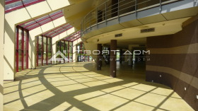 МАГАЗИН, 917 m2 - Holmes.bg МАГАЗИН, 917 m2