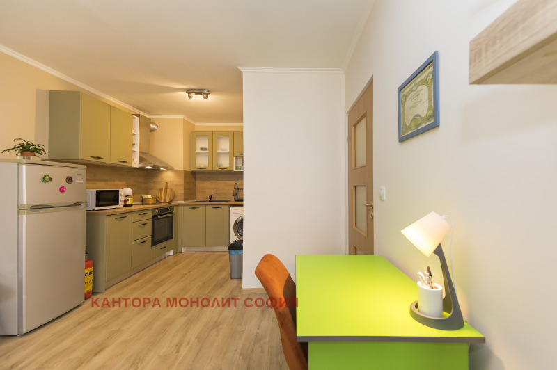 Под наем 2-СТАЕН, град София, Център • 700 € • 58523576 1 — Holmes.bg Под наем 2-СТАЕН, град София, Център • 700 € • 58523576 1