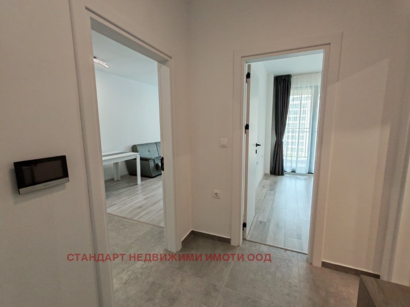 Под наем 2-СТАЕН, град Пловдив, Тракия • 550 € / 1075.71 лв. • 46772174 1 — Holmes.bg Под наем 2-СТАЕН, град Пловдив, Тракия • 550 € / 1075.71 лв. • 46772174 1