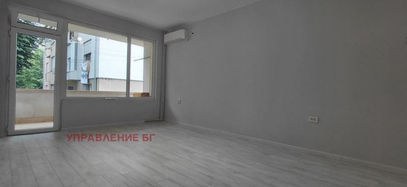 Под наем 3-СТАЕН, град София, Хладилника • 650 € • 79046450 1 — Holmes.bg Под наем 3-СТАЕН, град София, Хладилника • 650 € • 79046450 1