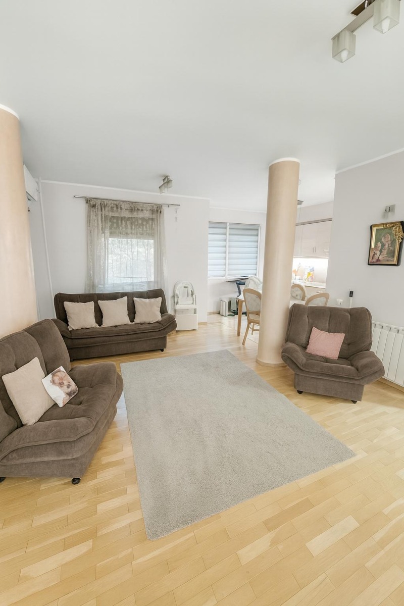 Под наем 3-СТАЕН, град Пловдив, Младежки Хълм • 700 € / 1369.08 лв. • 10231898 1 — Holmes.bg Под наем 3-СТАЕН, град Пловдив, Младежки Хълм • 700 € / 1369.08 лв. • 10231898 1