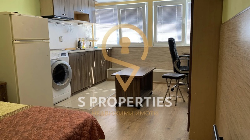 Под наем АТЕЛИЕ, ТАВАН, град Варна, Център • 260 € • 79992356 1 — Holmes.bg Под наем АТЕЛИЕ, ТАВАН, град Варна, Център • 260 € • 79992356 1