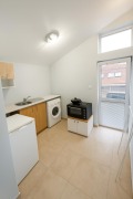 Под наем 2-СТАЕН, град Пловдив, Каменица 1 • 332 € / 649.34 лв. • 60697660 2 — Holmes.bg Под наем 2-СТАЕН, град Пловдив, Каменица 1 • 332 € / 649.34 лв. • 60697660 2