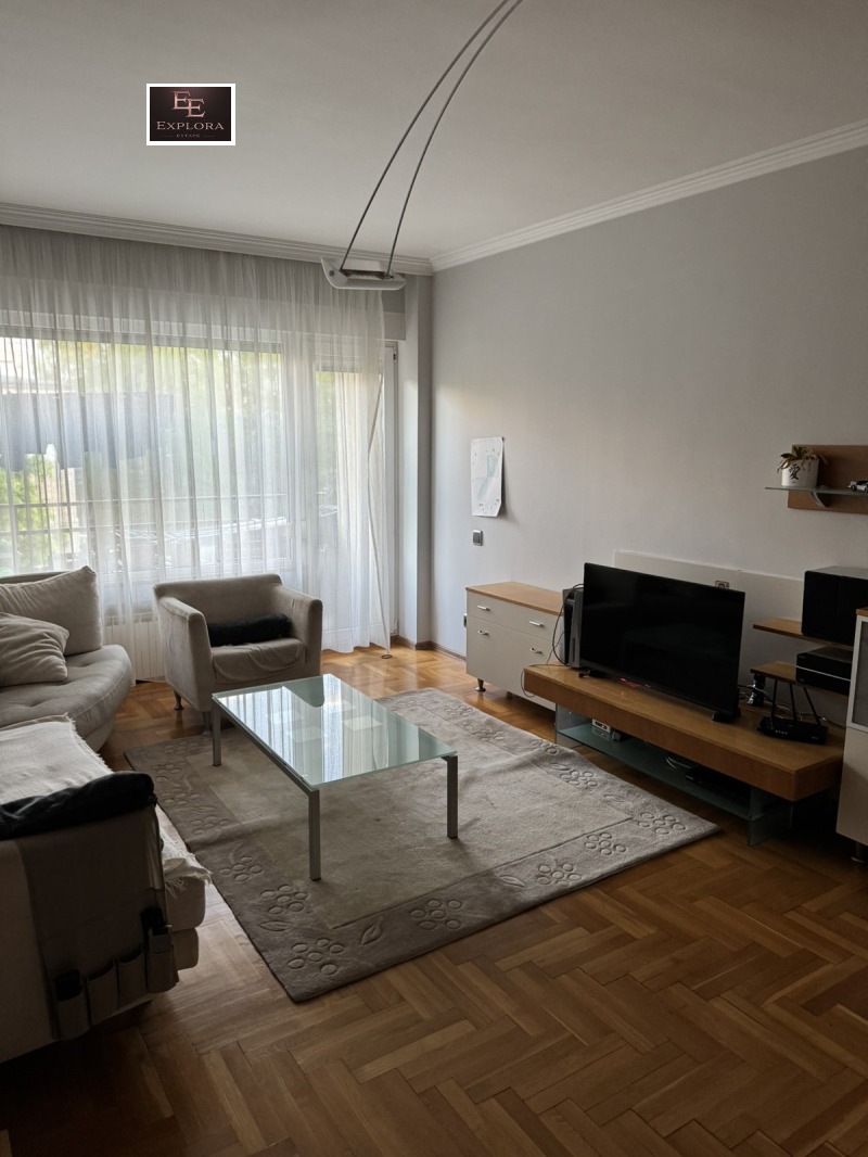Под наем 3-СТАЕН, град София, Лозенец • 900 € • 57649835 1 — Holmes.bg Под наем 3-СТАЕН, град София, Лозенец • 900 € • 57649835 1