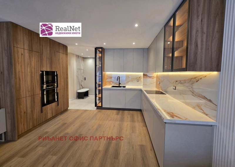 Под наем 3-СТАЕН, град София, Кръстова вада • 1800 € / 3520.49 лв. • 95072488 1 — Holmes.bg Под наем 3-СТАЕН, град София, Кръстова вада • 1800 € / 3520.49 лв. • 95072488 1