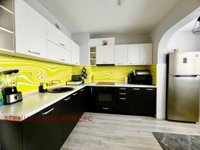 Дава под наем 3-стаен, град София