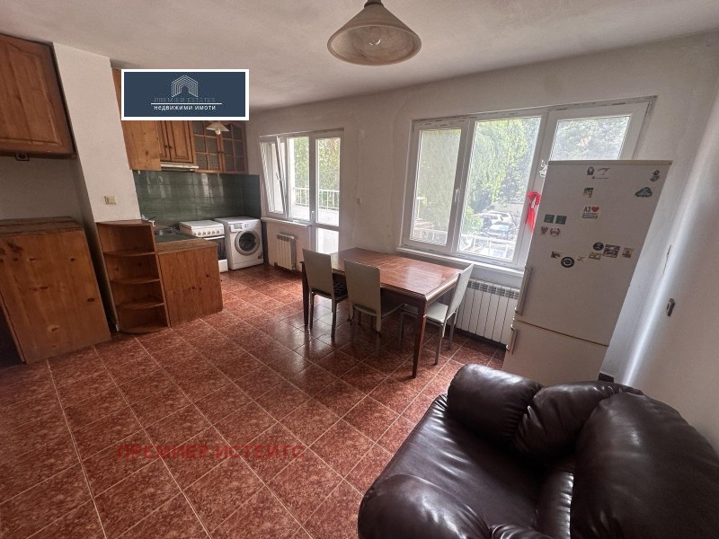 Под наем 3-СТАЕН, град София, Стрелбище • 750 € / 1466.87 лв. • 78439794 1 — Holmes.bg Под наем 3-СТАЕН, град София, Стрелбище • 750 € / 1466.87 лв. • 78439794 1