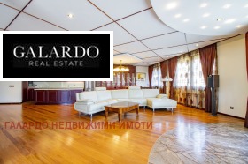 Дава под наем 4-стаен, град София