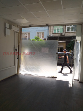 Обява Дава под наем МАГАЗИН,град София, Център