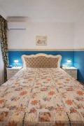 Под наем 2-СТАЕН, град Варна, Център • 750 € • 47687577 5 — Holmes.bg Под наем 2-СТАЕН, град Варна, Център • 750 € • 47687577 5