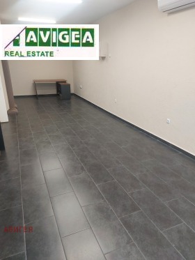 ОФИС, 80 m2 - Holmes.bg ОФИС, 80 m2