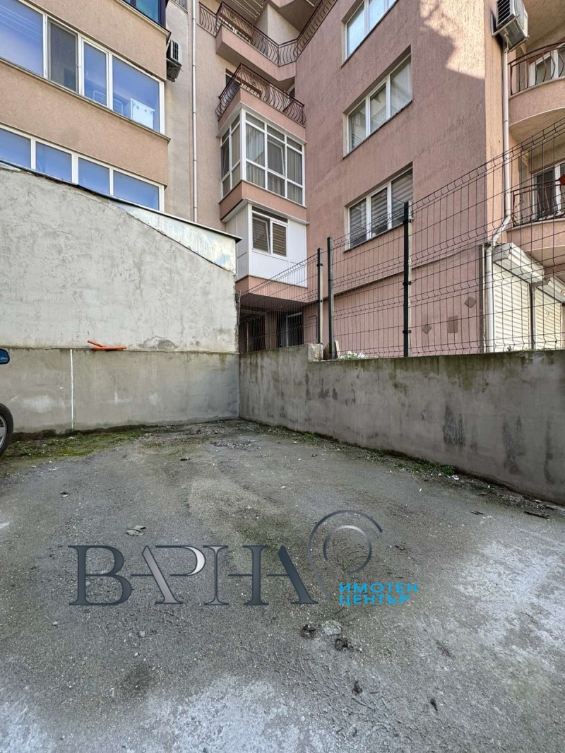 Под наем ГАРАЖ, ПАРКОМЯСТО, град Варна, Колхозен пазар • 80 € / 156.47 лв. • 49754259 1 — Holmes.bg Под наем ГАРАЖ, ПАРКОМЯСТО, град Варна, Колхозен пазар • 80 € / 156.47 лв. • 49754259 1