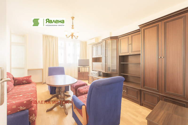 Под наем 3-СТАЕН, град София, Зона Б-18 • 610 € / 1193.06 лв. • 43478652 1 — Holmes.bg Под наем 3-СТАЕН, град София, Зона Б-18 • 610 € / 1193.06 лв. • 43478652 1