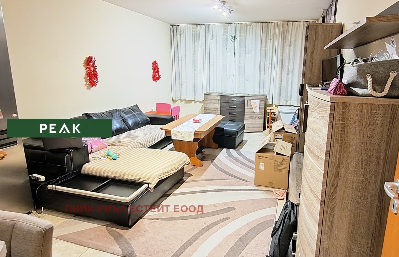 Под наем 2-СТАЕН, град София, Хаджи Димитър • 1000 лв. / 511.29 € • 68617844 1 — Holmes.bg Под наем 2-СТАЕН, град София, Хаджи Димитър • 1000 лв. / 511.29 € • 68617844 1