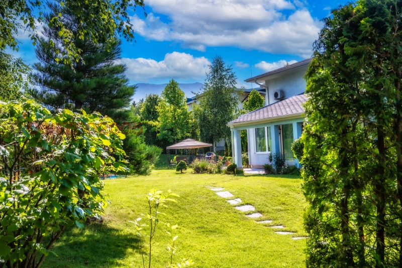 Под наем КЪЩА, град София, Малинова долина • 6000 € / 11734.98 лв. • 21129780 1 — Holmes.bg Под наем КЪЩА, град София, Малинова долина • 6000 € / 11734.98 лв. • 21129780 1