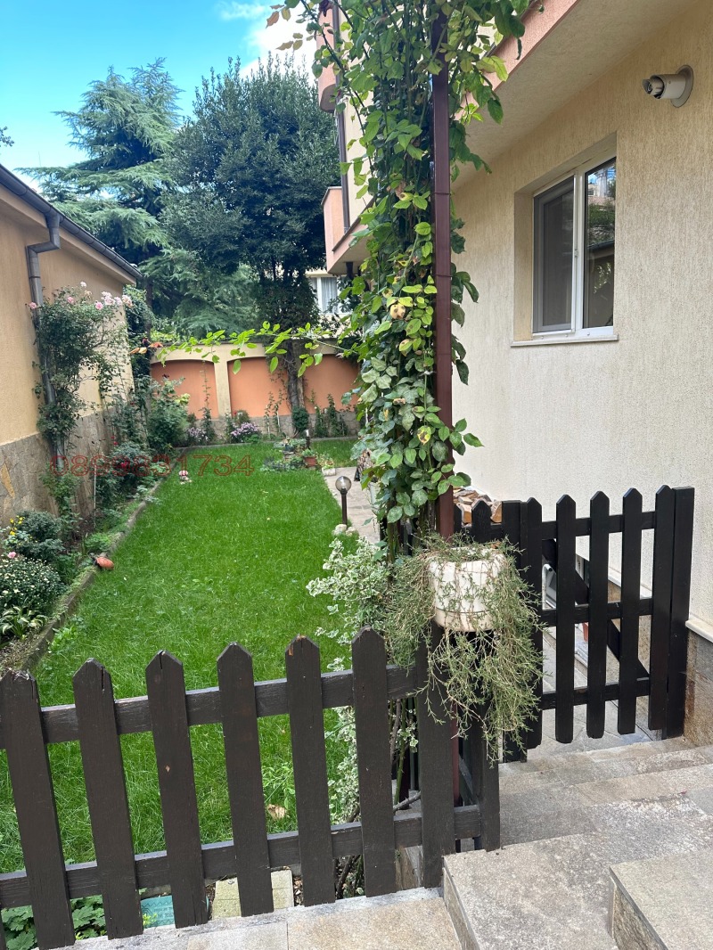 Под наем 3-СТАЕН, град Стара Загора, Център • 550 € / 1075.71 лв. • 81191116 1 — Holmes.bg Под наем 3-СТАЕН, град Стара Загора, Център • 550 € / 1075.71 лв. • 81191116 1