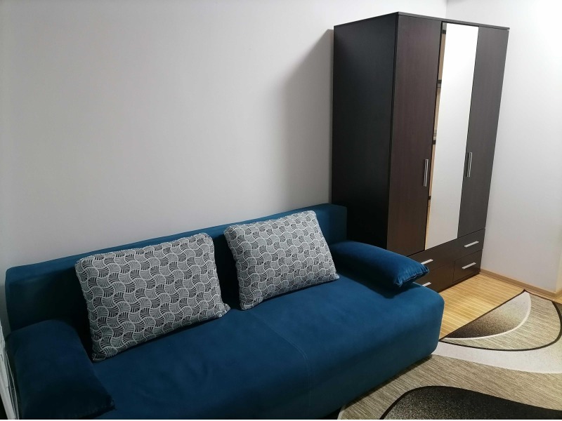 Дава под Наем 1-стаен в град Варна, Виница, 28 кв.м, 200 € – 391,17 лв. Дава под Наем 1-стаен в град Варна, Виница, 28 кв.м, 200 € – 391,17 лв.