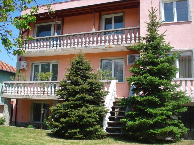 Под наем ЕТАЖ ОТ КЪЩА, област Пловдив, с. Белащица • 1000 € / 1955.83 лв. • 88248109 1 — Holmes.bg Под наем ЕТАЖ ОТ КЪЩА, област Пловдив, с. Белащица • 1000 € / 1955.83 лв. • 88248109 1