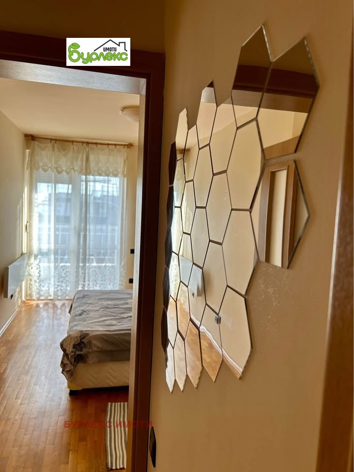 Под наем 2-СТАЕН, град Варна, Бриз • 550 € / 1075.71 лв. • 12078794 1 — Holmes.bg Под наем 2-СТАЕН, град Варна, Бриз • 550 € / 1075.71 лв. • 12078794 1