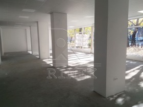 МАГАЗИН, 330 m2 - Holmes.bg МАГАЗИН, 330 m2
