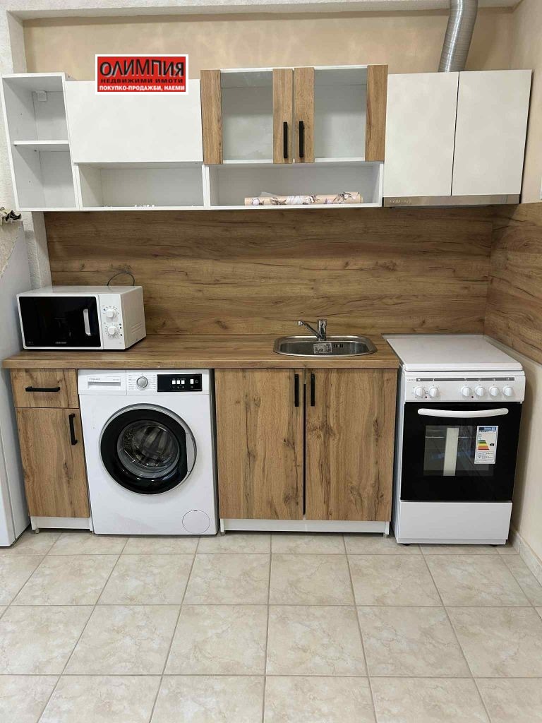 Под наем 3-СТАЕН, град Плевен, Идеален център • 800 лв. / 409.03 € • 54545801 1 — Holmes.bg Под наем 3-СТАЕН, град Плевен, Идеален център • 800 лв. / 409.03 € • 54545801 1