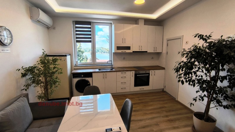 Под наем 3-СТАЕН, град Русе, Център • 500 € • 22635242 1 — Holmes.bg Под наем 3-СТАЕН, град Русе, Център • 500 € • 22635242 1