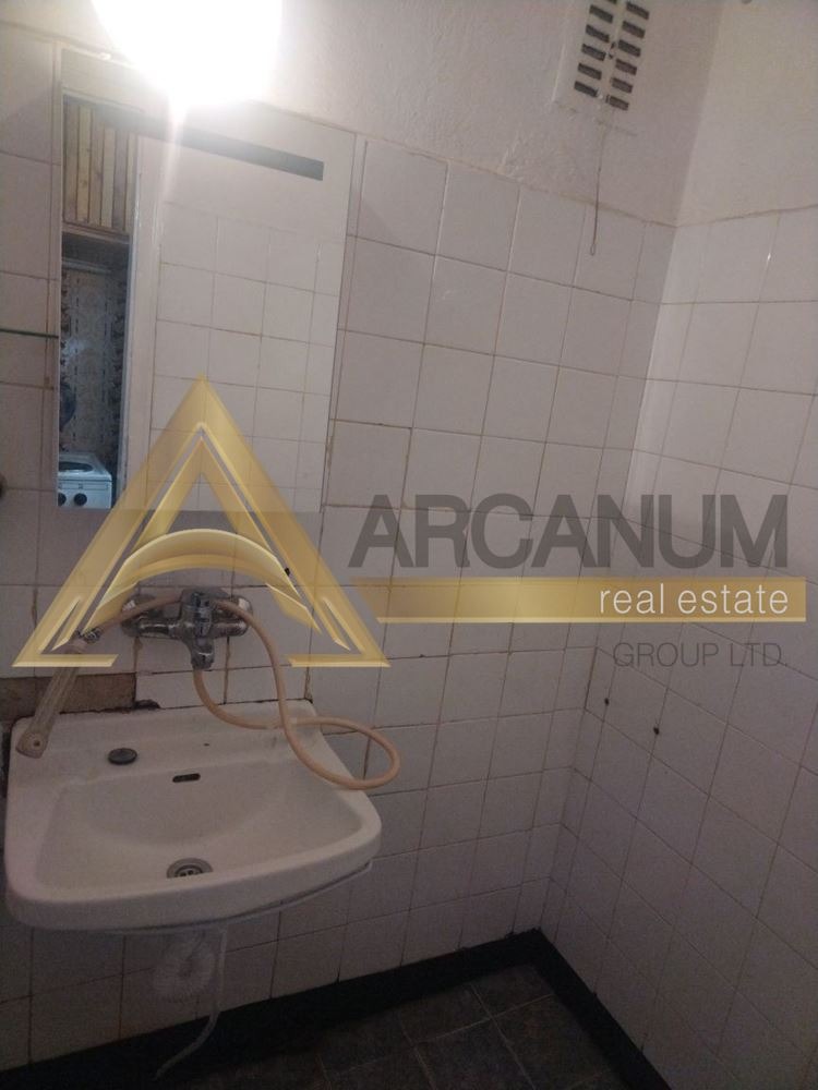 Под наем 1-СТАЕН, град Варна, Левски 1 • 500 лв. / 255.65 € • 72167586 1 — Holmes.bg Под наем 1-СТАЕН, град Варна, Левски 1 • 500 лв. / 255.65 € • 72167586 1