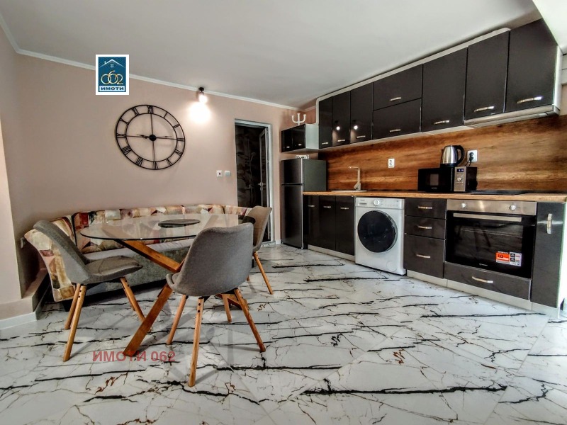 Под наем 2-СТАЕН, град Велико Търново, Център • 360 € / 704.10 лв. • 43696264 1 — Holmes.bg Под наем 2-СТАЕН, град Велико Търново, Център • 360 € / 704.10 лв. • 43696264 1