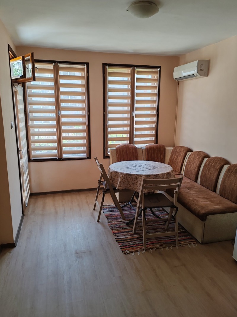 Под наем 2-СТАЕН, град Бургас, Център • 350 € / 684.54 лв. • 79331725 1 — Holmes.bg Под наем 2-СТАЕН, град Бургас, Център • 350 € / 684.54 лв. • 79331725 1