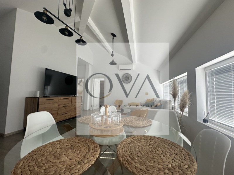 Под наем 3-СТАЕН, град Варна, Център • 1100 € • 41110153 1 — Holmes.bg Под наем 3-СТАЕН, град Варна, Център • 1100 € • 41110153 1