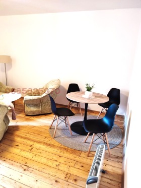 Обява Дава под наем 2-СТАЕН,град Перник, Твърди ливади