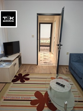 Обява Дава под наем 2-СТАЕН,град Пловдив, Център