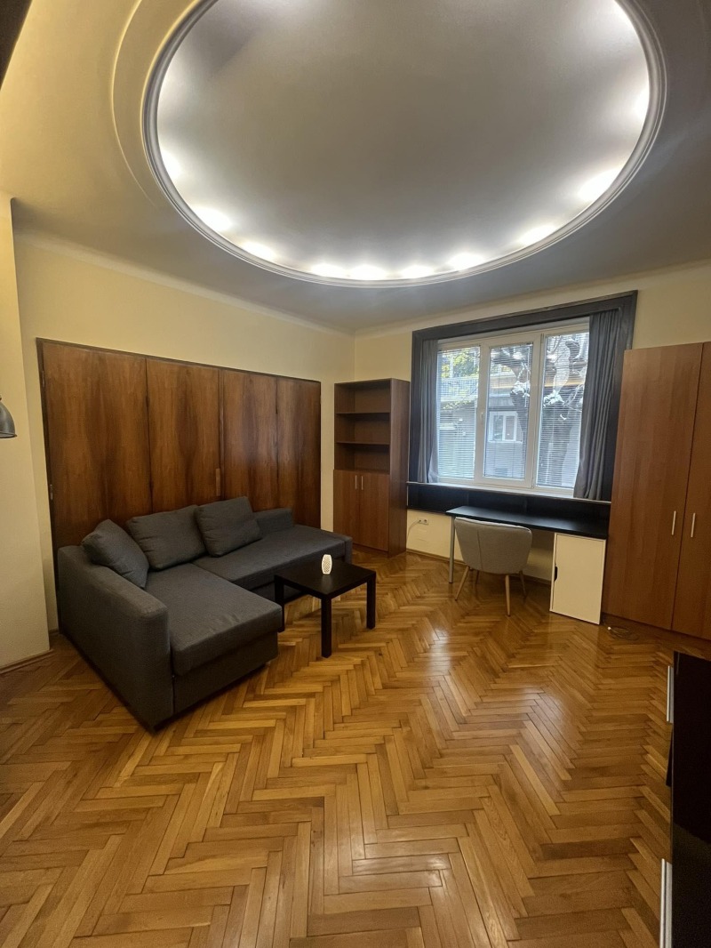 Под наем 1-СТАЕН, град София, Център • 600 € / 1173.50 лв. • 66373838 1 — Holmes.bg Под наем 1-СТАЕН, град София, Център • 600 € / 1173.50 лв. • 66373838 1