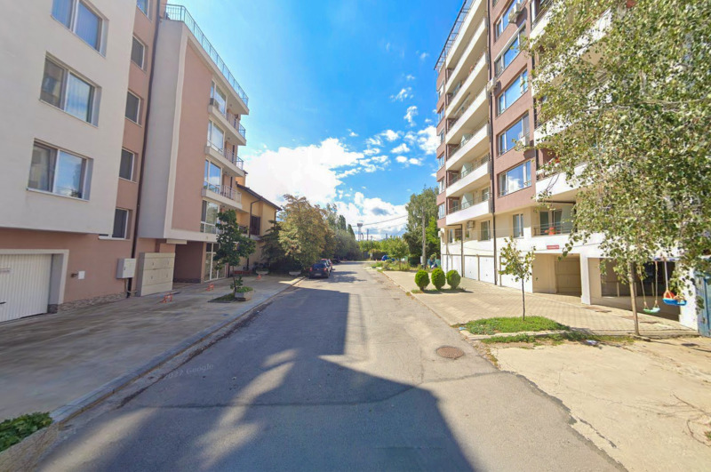 Под наем 3-СТАЕН, град София, Красна поляна 3 • 680 € / 1329.96 лв. • 64876111 1 — Holmes.bg Под наем 3-СТАЕН, град София, Красна поляна 3 • 680 € / 1329.96 лв. • 64876111 1