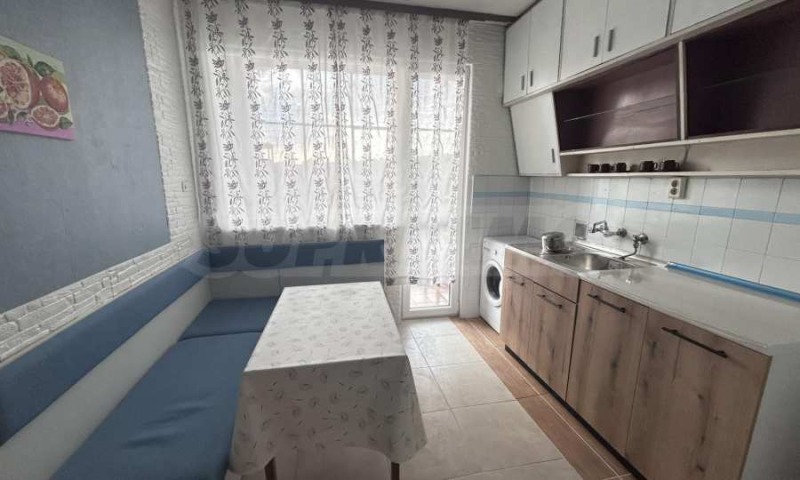 Под наем 3-СТАЕН, град Велико Търново, Център • 360 € / 704.10 лв. • 52015373 1 — Holmes.bg Под наем 3-СТАЕН, град Велико Търново, Център • 360 € / 704.10 лв. • 52015373 1