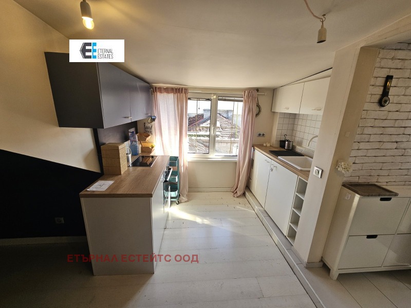 Под наем 1-СТАЕН, град София, Център • 500 € • 73949494 1 — Holmes.bg Под наем 1-СТАЕН, град София, Център • 500 € • 73949494 1