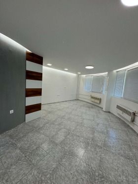 МАГАЗИН, 55 m2 - Holmes.bg МАГАЗИН, 55 m2
