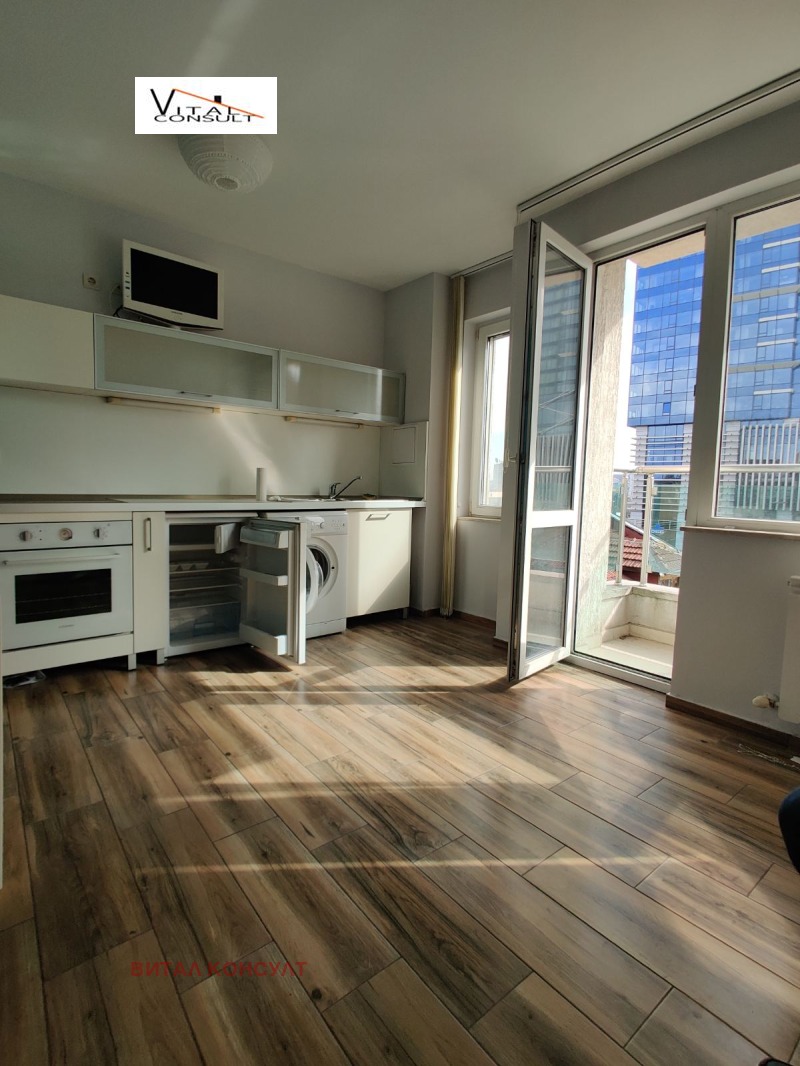 Под наем 1-СТАЕН, град София, Център • 600 € • 38429699 1 — Holmes.bg Под наем 1-СТАЕН, град София, Център • 600 € • 38429699 1