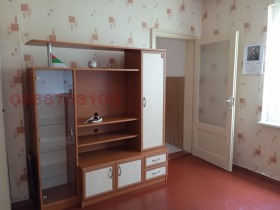 ЕТАЖ ОТ КЪЩА, 60 m2 - Holmes.bg ЕТАЖ ОТ КЪЩА, 60 m2