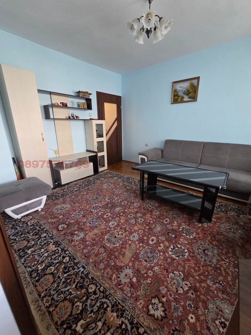 Под наем 2-СТАЕН, град Русе, Широк център • 400 € / 782.33 лв. • 88775682 1 — Holmes.bg Под наем 2-СТАЕН, град Русе, Широк център • 400 € / 782.33 лв. • 88775682 1