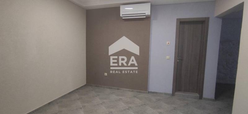 Под наем ОФИС, град Варна, Център • 360 € / 704.10 лв. • 33258411 1 — Holmes.bg Под наем ОФИС, град Варна, Център • 360 € / 704.10 лв. • 33258411 1